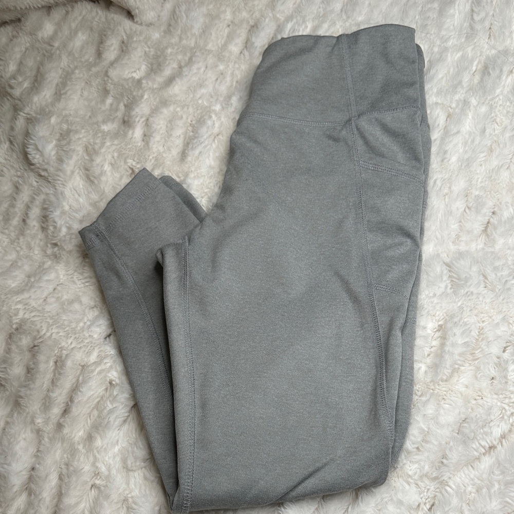 Danskin Heather Gray Leggings Crop Size Large
